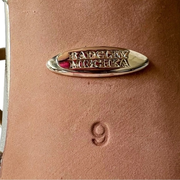 Badgley Mischka ✨ Soria Metallic Rhinestone Heels Gold - Picture 4 of 6